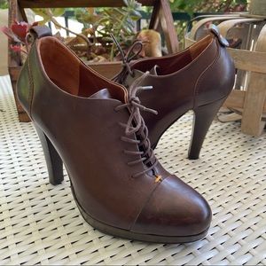 Levi’s Heeled Booties